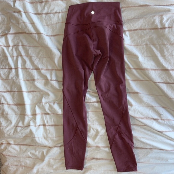 Lululemon Women’s Invigorate High-Rise 25” Leggings - Picture 2 of 2